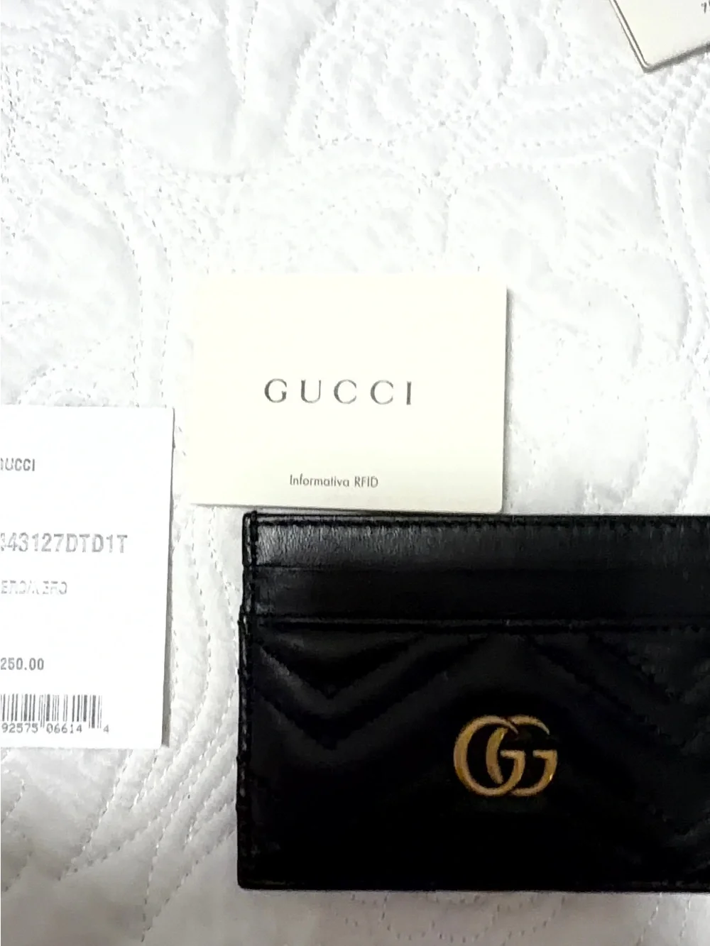 Gucci Black Quilted Leather Card Case with Gold Double G - Picture 1 of 5